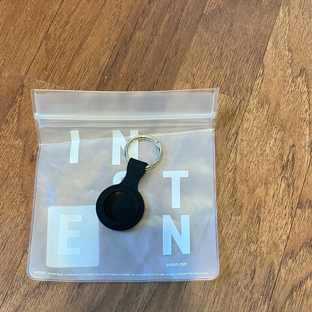 Black Keychain Holder for AirTag